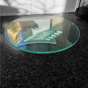 Partylite stratus display plate, pale green glass w/ stacked base,multi-use, EUC